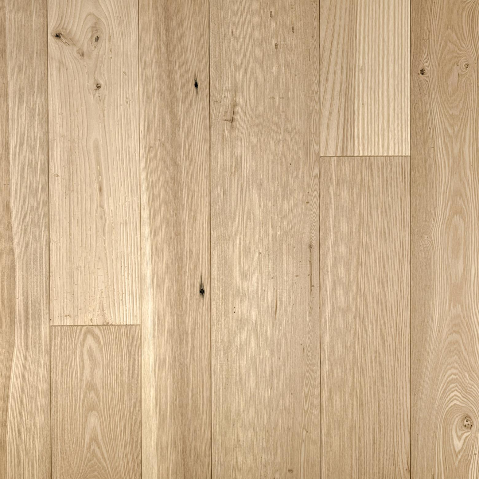 AMERICAN GOTHIC ASH | Reclaimed Wood Flooring & Paneling | Pioneer